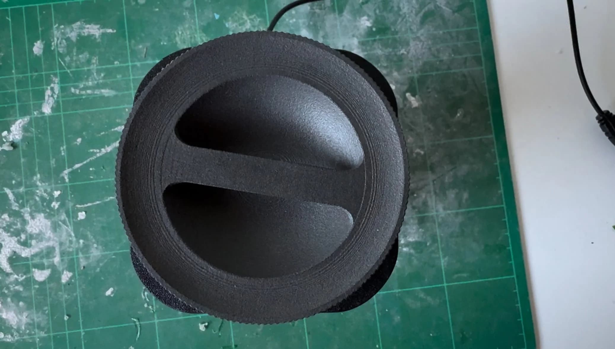 Lid screws on and off - 3D printed in SLS